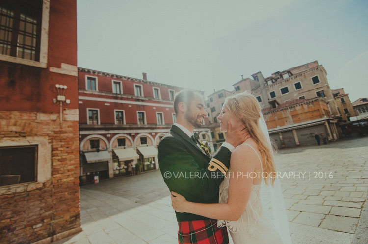 scottish-wedding-venice-portraits-bride-groom-009